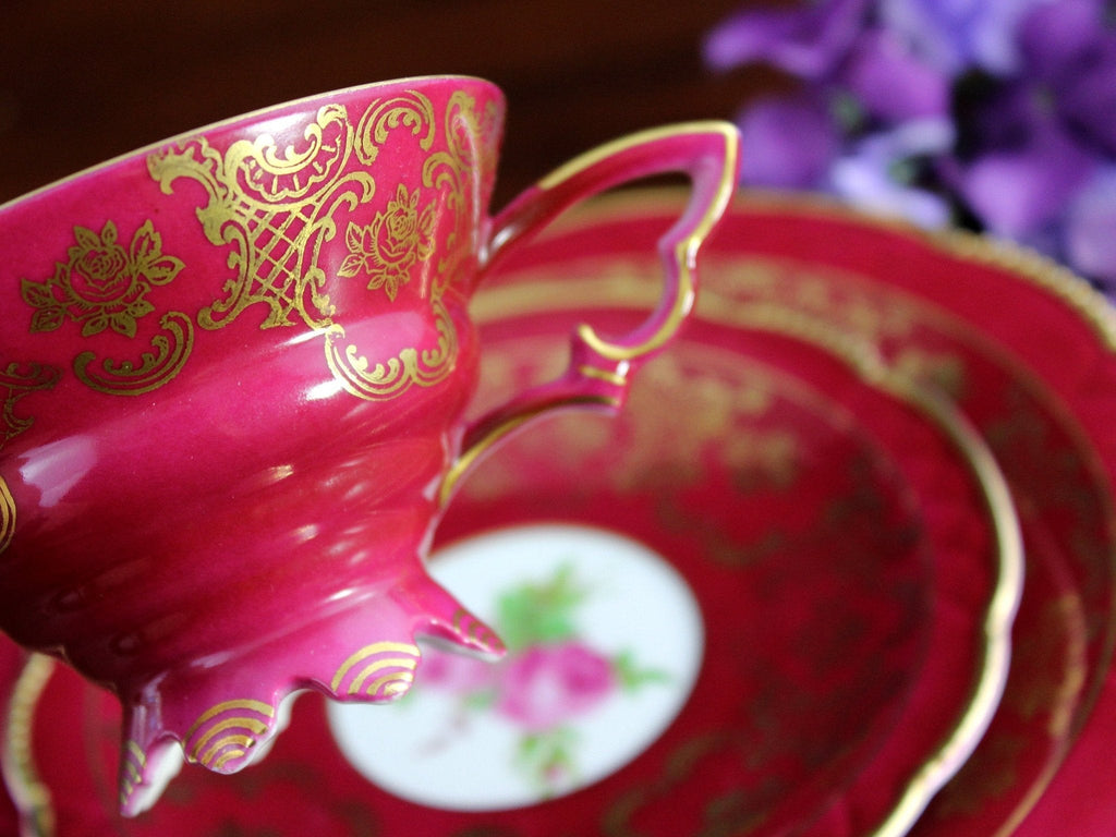 Mitterteich Trio, Footed Teacup & Saucer, Burgundy Bavaria Germany 18459