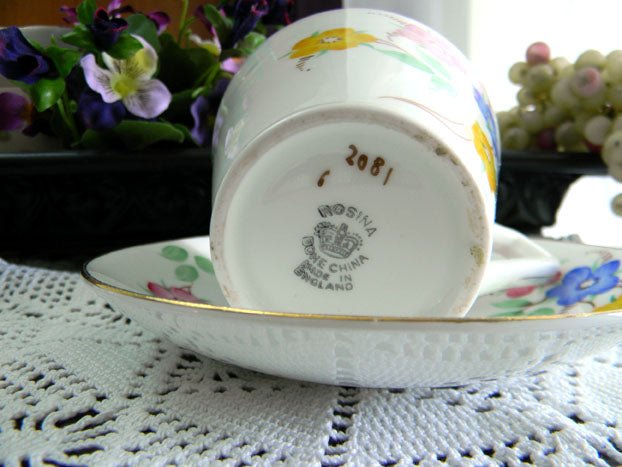Phoenix China, Art Deco Teacup & Saucer, Hand Painted, Dainty Florals 7878